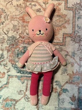 Cuddle + Kind Hand-Knit large Chloe
